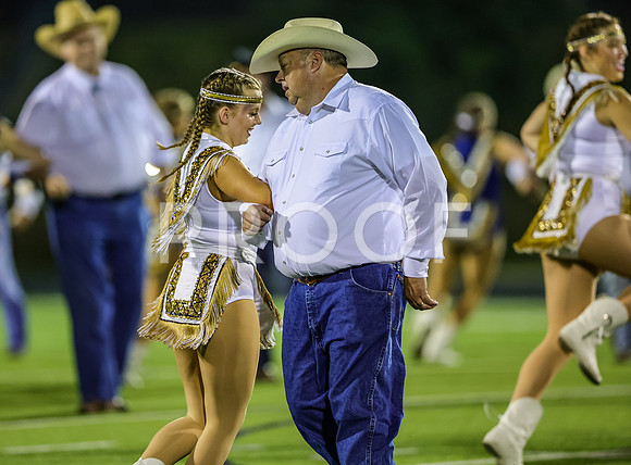 0F6A3369