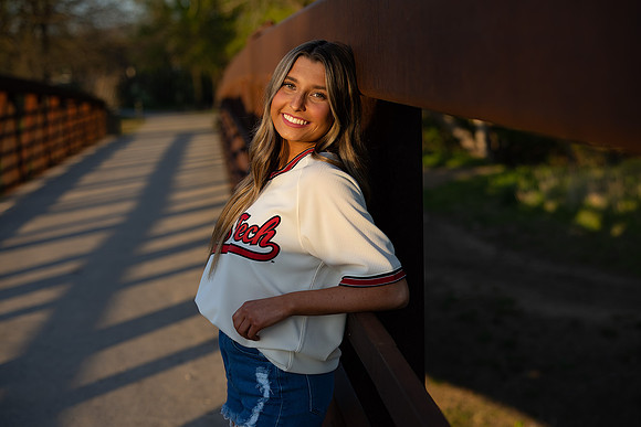 0F6A6452-Edit