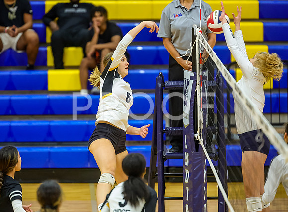 0F6A3694