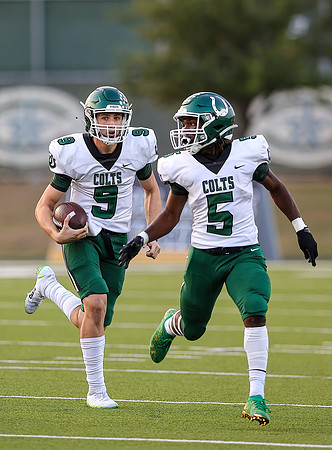 Homecoming  (21 of 80)